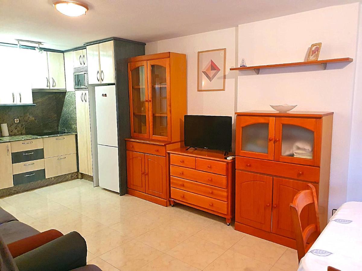 Apartment One Bedroom Sleep 4 -apart In Benidorm, Near Everything *