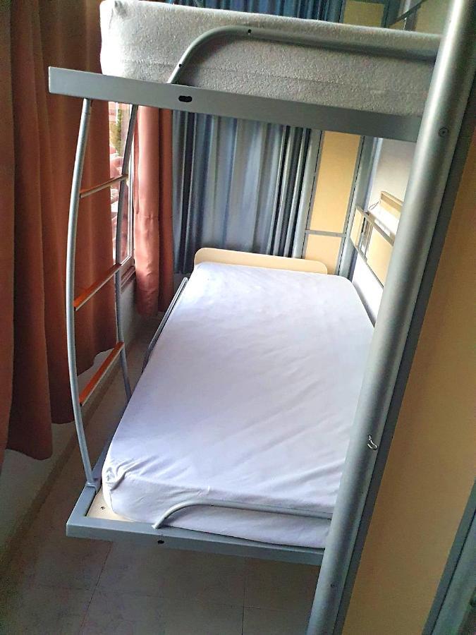 Apartment One Bedroom Sleep 4 -apart In Benidorm, Near Everything